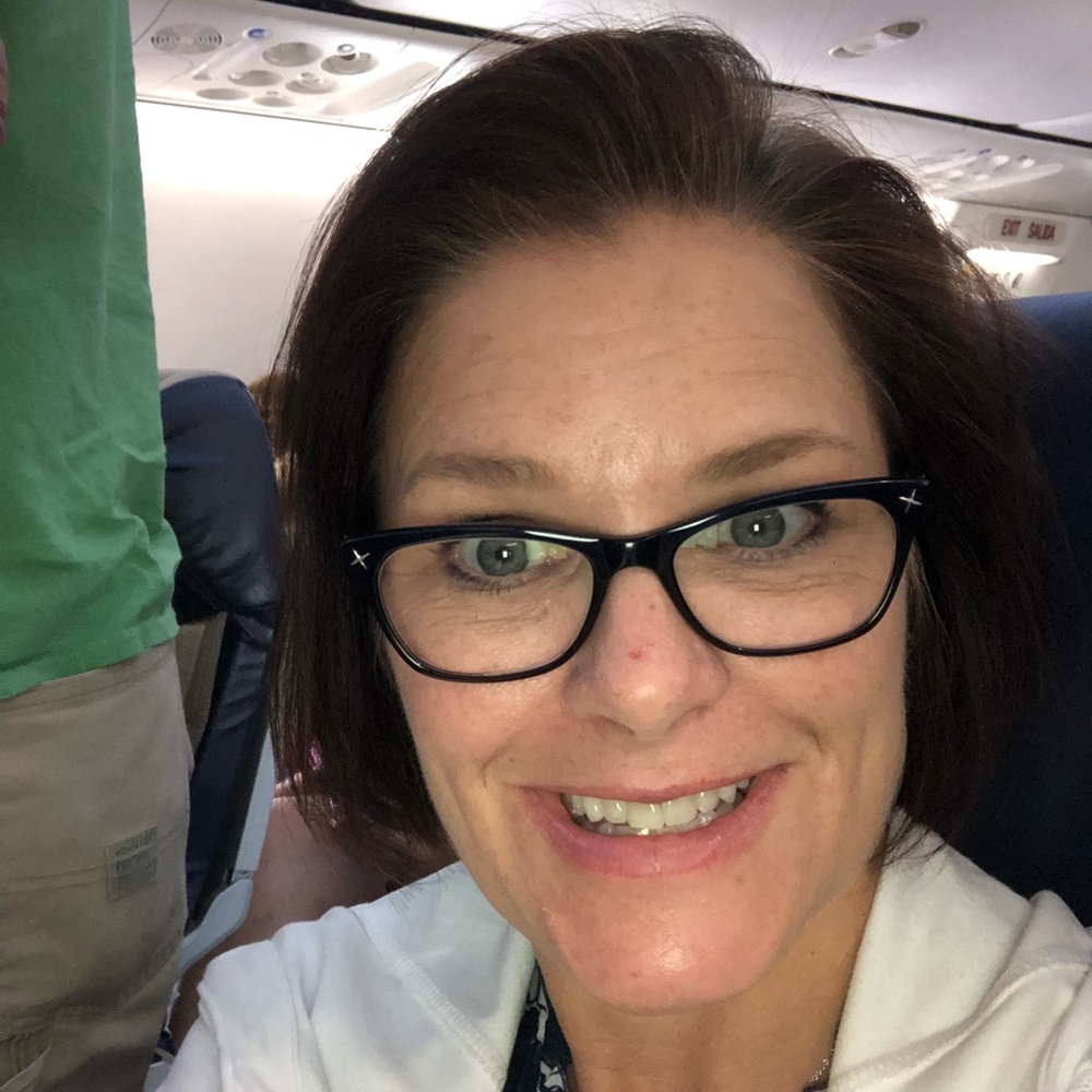 Meet your Posher, Roxanne